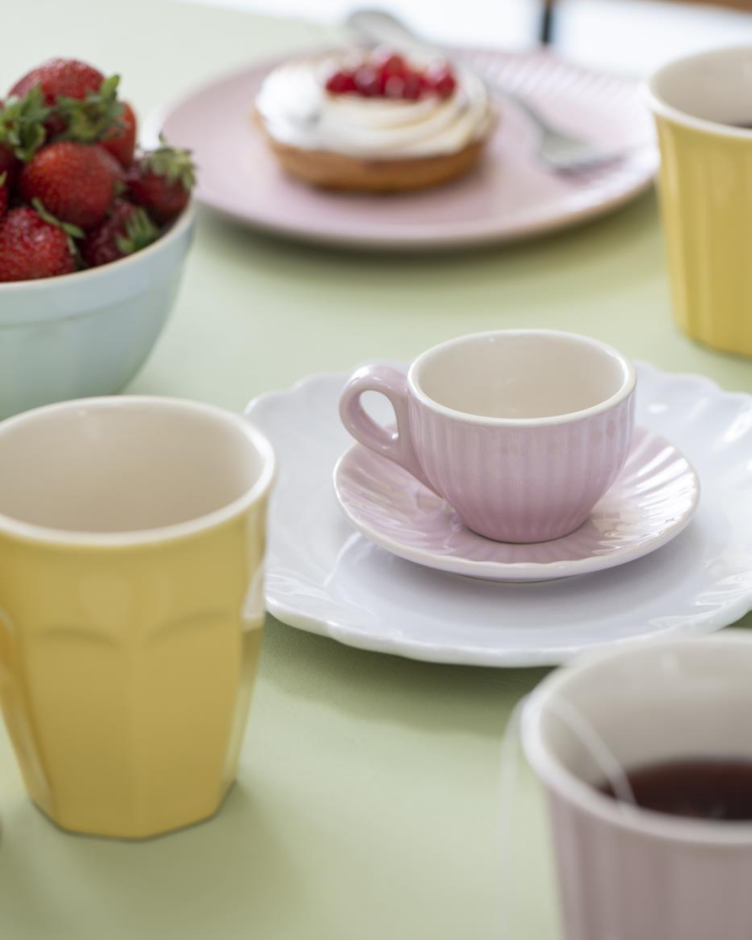 ESPRESSO PUODELIS SU LĖKŠTUTE Mynte English Rose