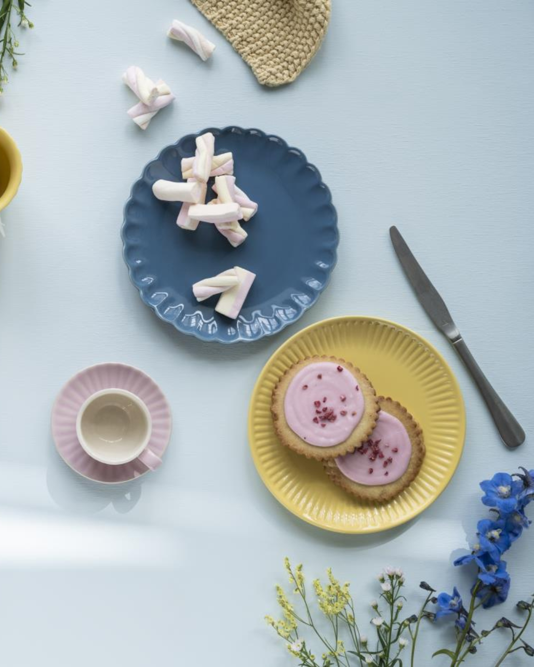 ESPRESSO PUODELIS SU LĖKŠTUTE Mynte English Rose