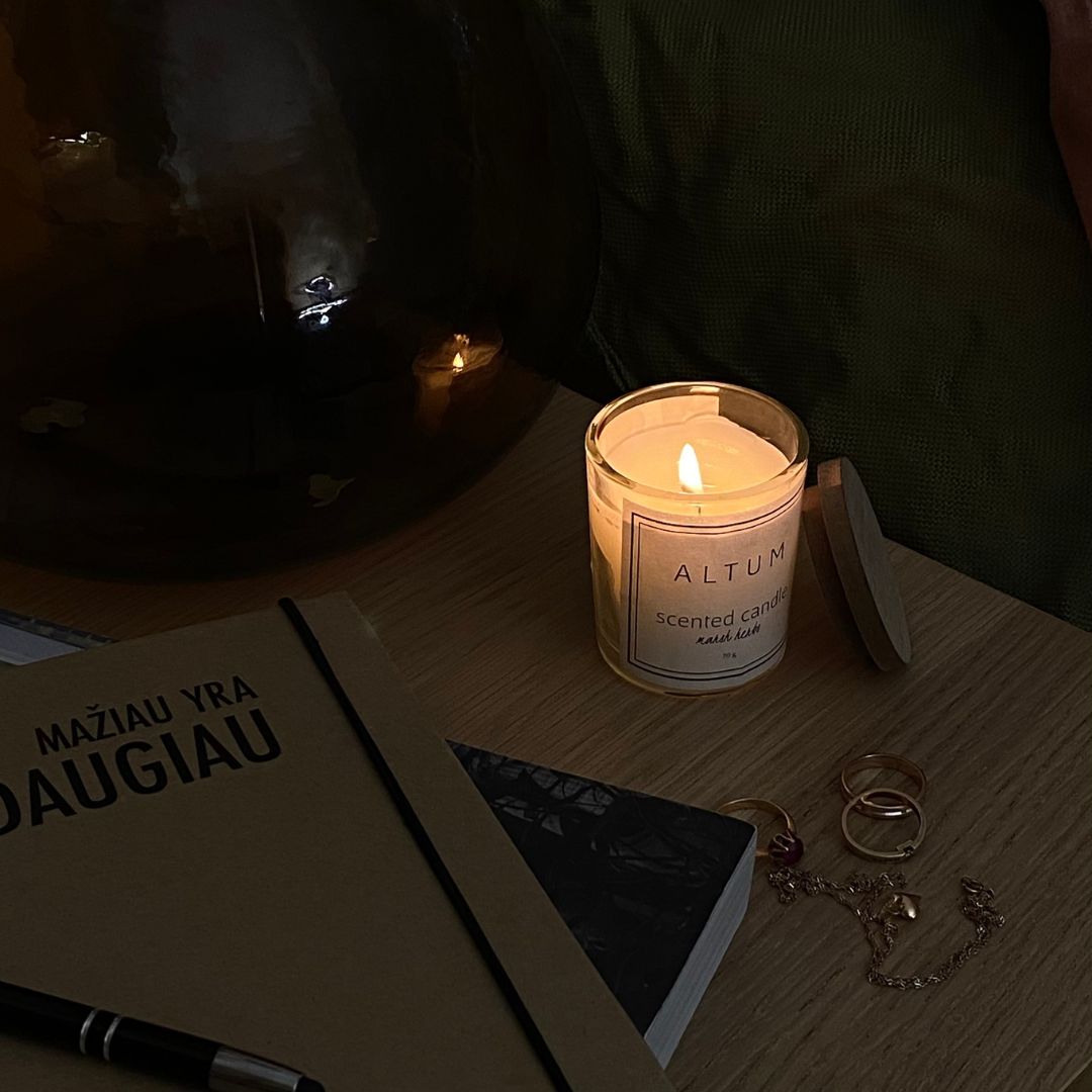 Kvepianti žvakė Altum Marsh Herbs - Myhyggehome.lt