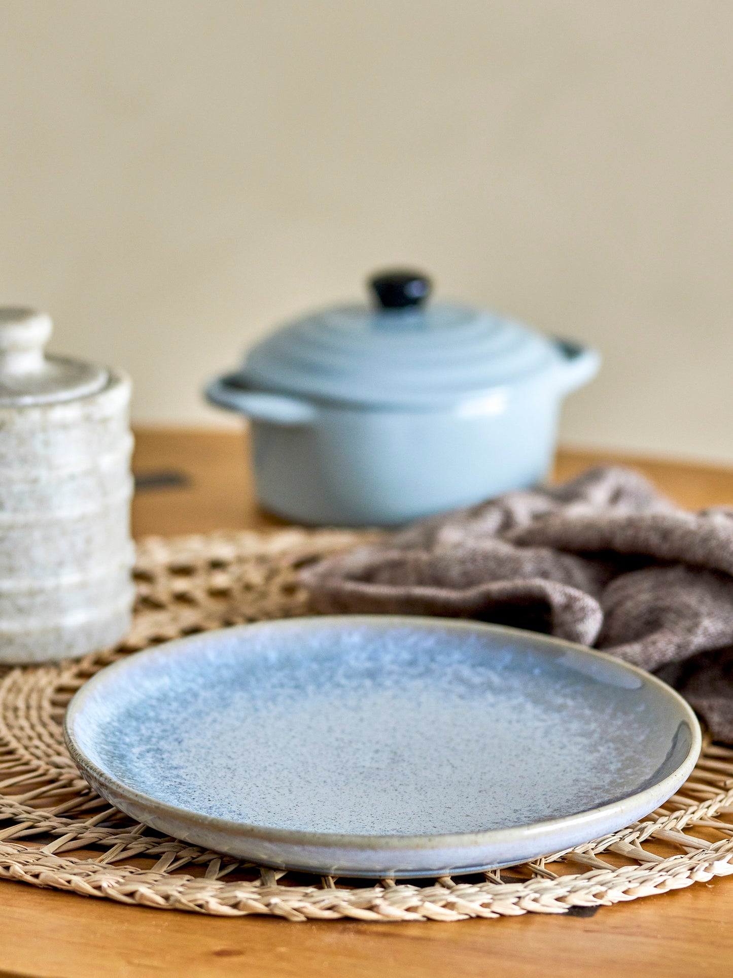 MĖLYNA LĖKŠTĖ Paula