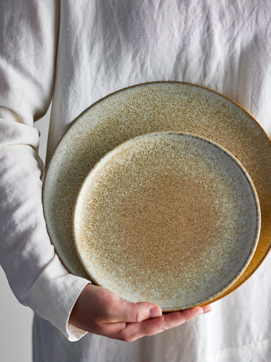 SMĖLIO SPALVOS LĖKŠTĖ Paula