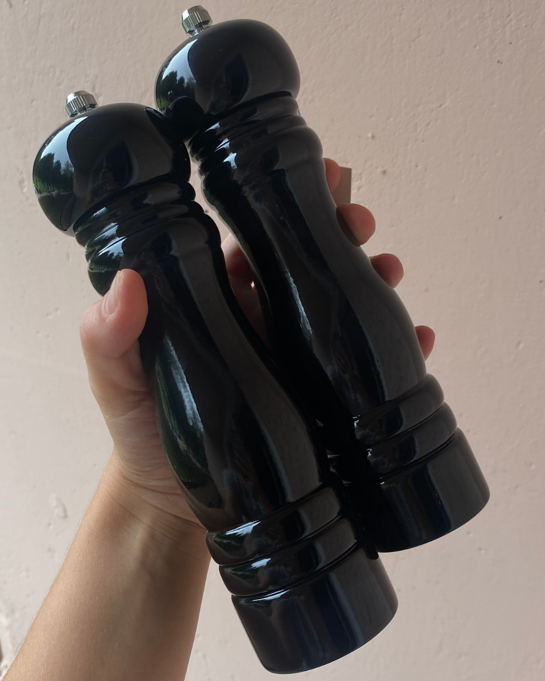 DRUSKOS IR PIPIRŲ MALŪNĖLIAI (juodi)